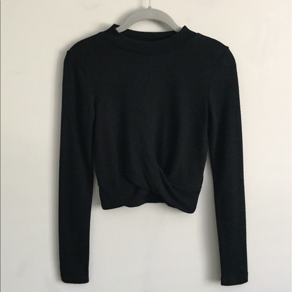 Derek Heart Front Knotted Crop Top Small - Picture 2 of 6